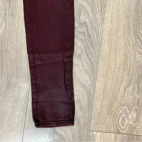 J Brand Super Skinny Lacq Pinot Waxed Coated Jeans Pant Denim burgundy Size 25 - Picture 8 of 15